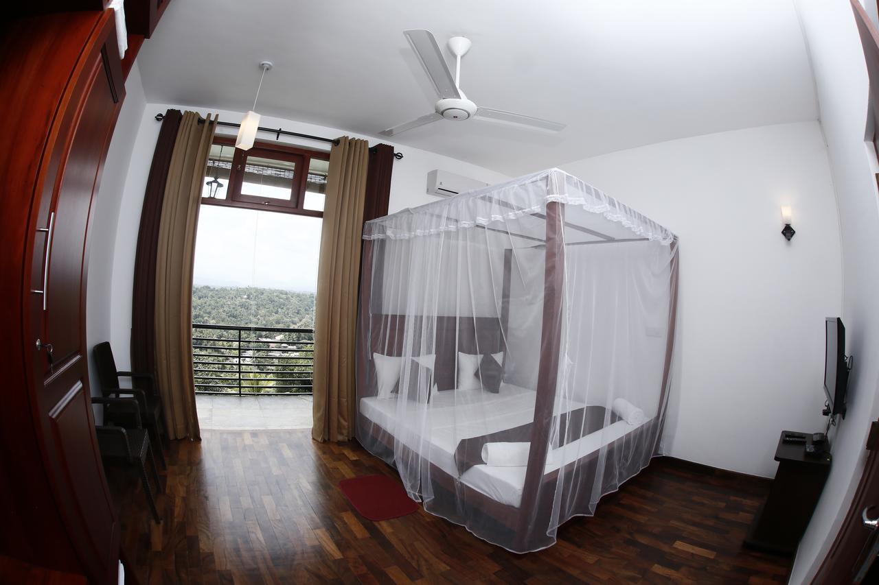 Cirute' Talwatte, Kandy Esterno foto