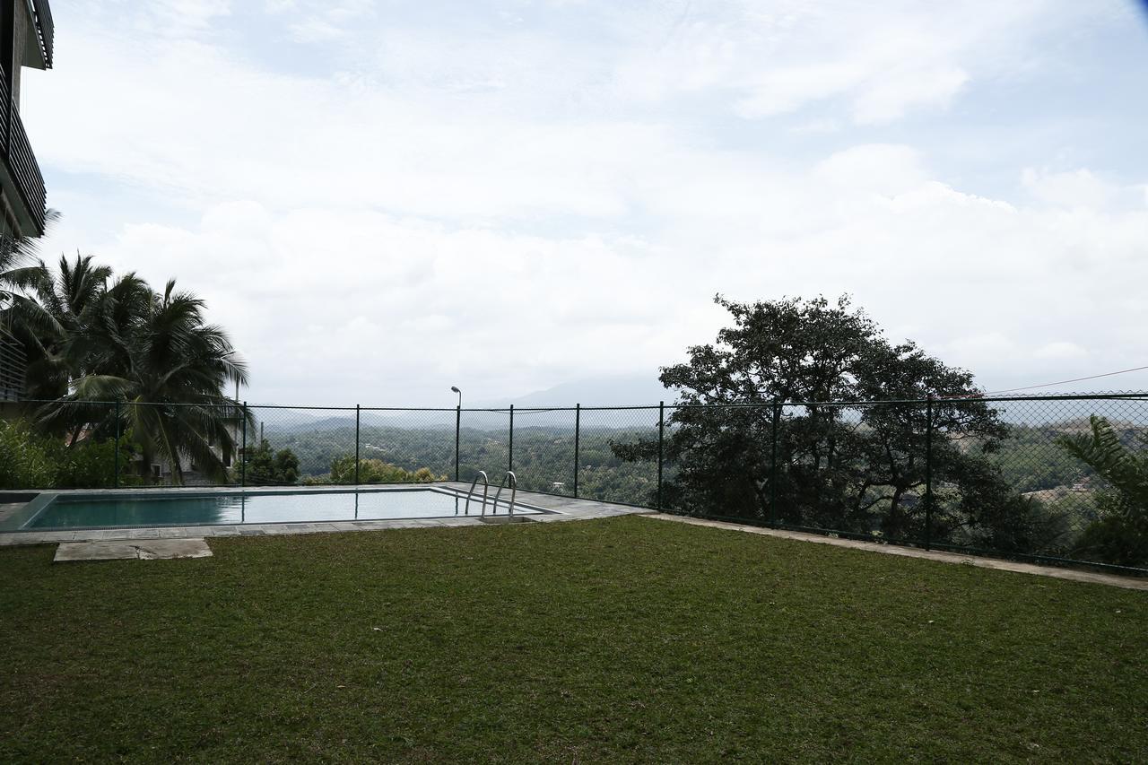 Cirute' Talwatte, Kandy Esterno foto