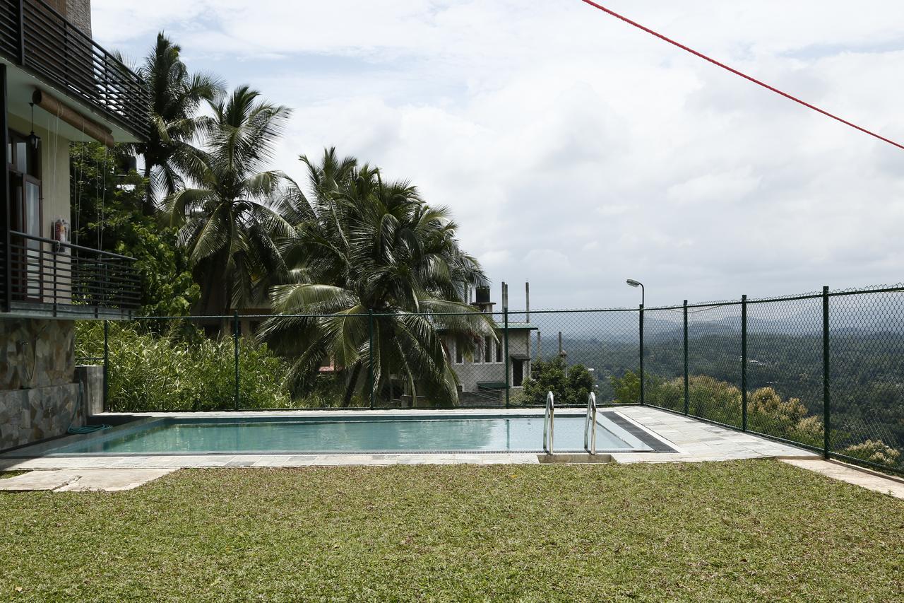 Cirute' Talwatte, Kandy Esterno foto