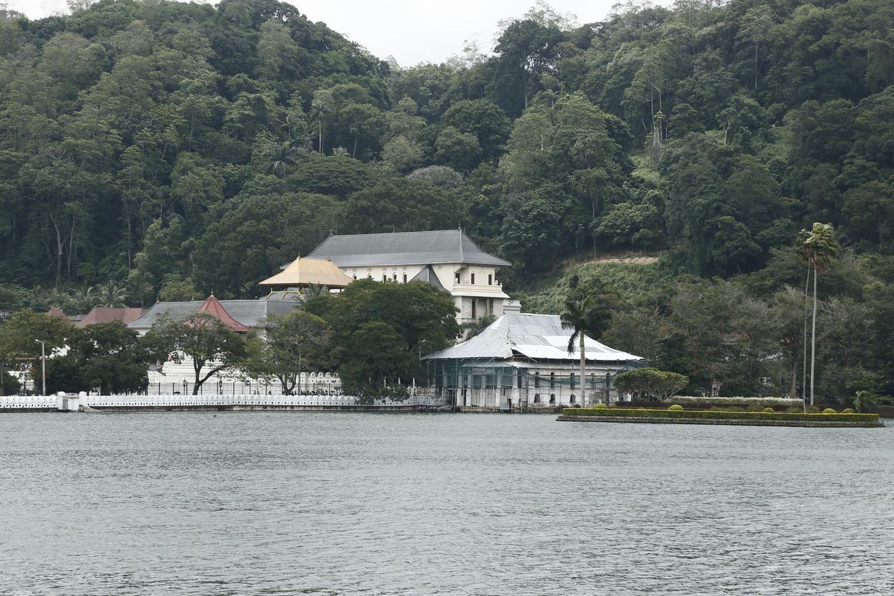 Cirute' Talwatte, Kandy Esterno foto