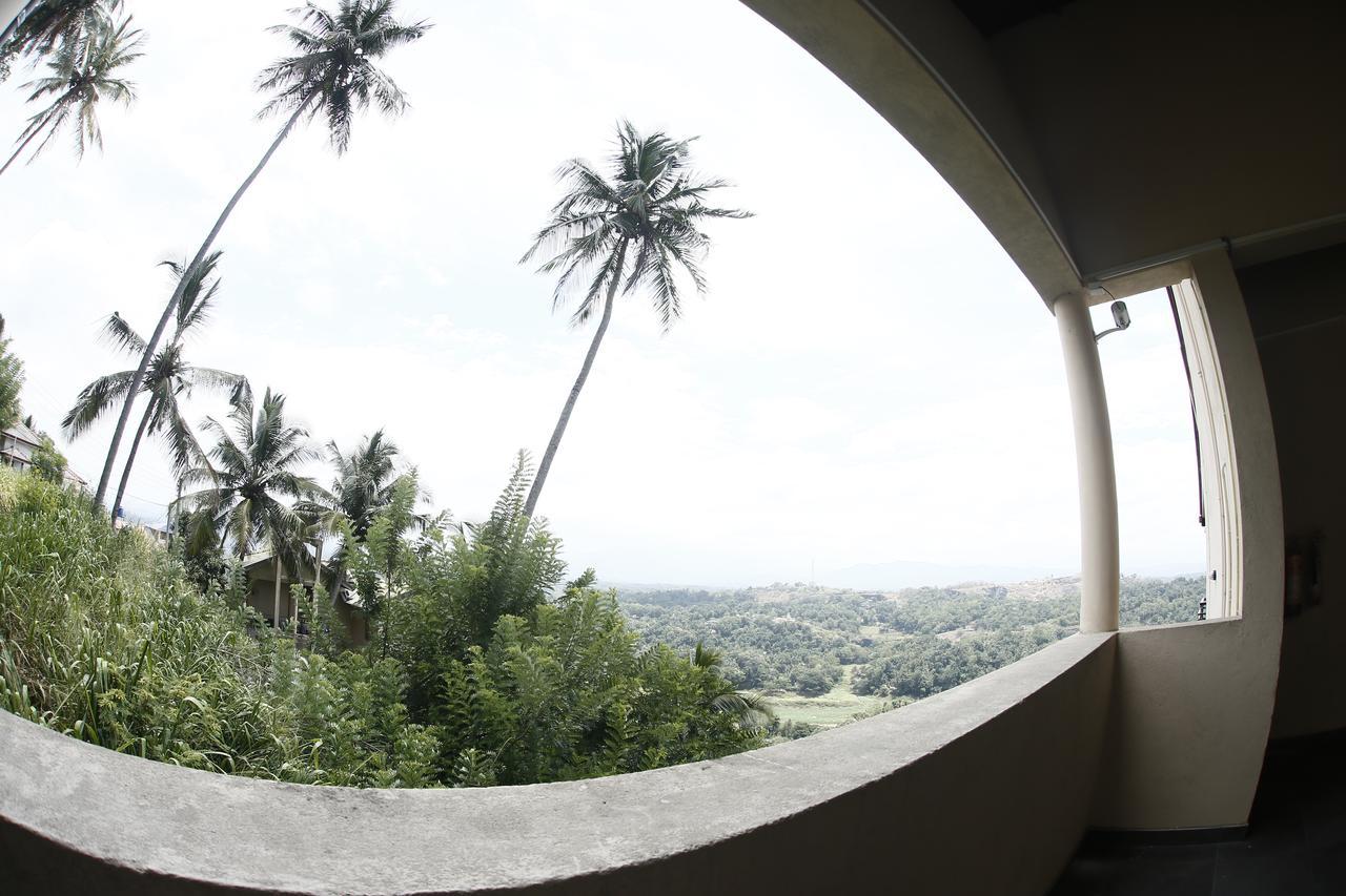 Cirute' Talwatte, Kandy Esterno foto